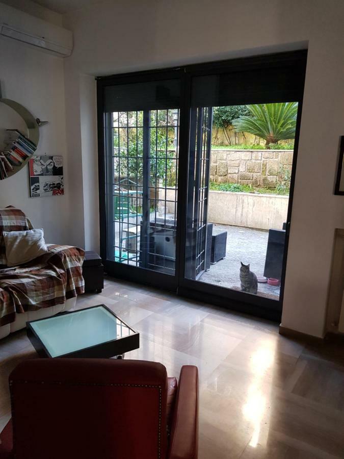 House Eur 2 Rom