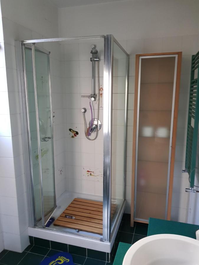 House Eur 2 *
