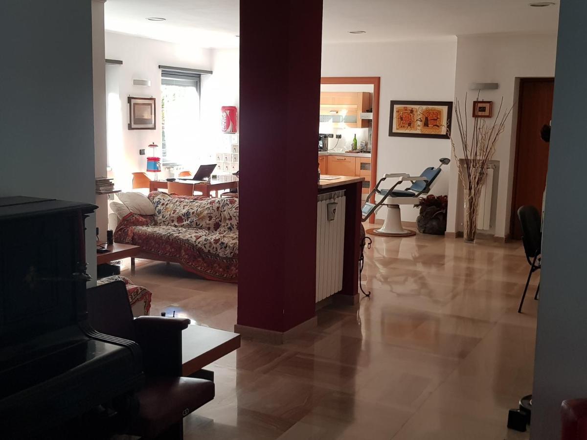 Apartment House Eur 2 Rom